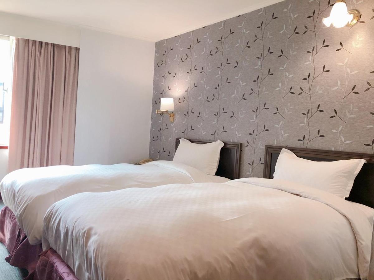 Moonlight Hotel Hsinchu Extérieur photo
